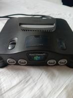 Nintendo 64 + kabels + 2 originele controllers, Spelcomputers en Games, Spelcomputers | Nintendo 64, Ophalen of Verzenden, Gebruikt