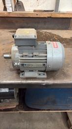 Elektomotor, Doe-het-zelf en Verbouw, Motoren, Ophalen of Verzenden, Zo goed als nieuw, Elektromotor
