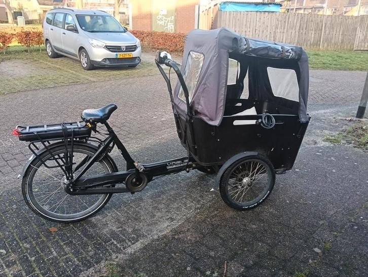 Vogue bakfiets gebruikt, Fietsen en Brommers, Fietsen | Bakfietsen, Gebruikt, Ophalen of Verzenden
