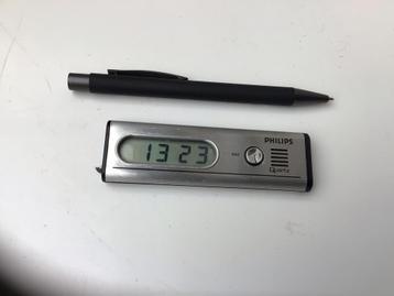 Vintage PHILIPS HR5277 Quartz reiswekkertje (1976-1979) beschikbaar voor biedingen