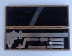 STARRETT VENIER CALIPER 122 METRIC AND INCH, ORIGINAL BOX, Verzenden