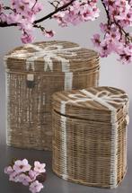 2pcs Rivièra maison rustic rattan heart baskets, Huis en Inrichting, Woonaccessoires | Schalen en Manden, Ophalen of Verzenden