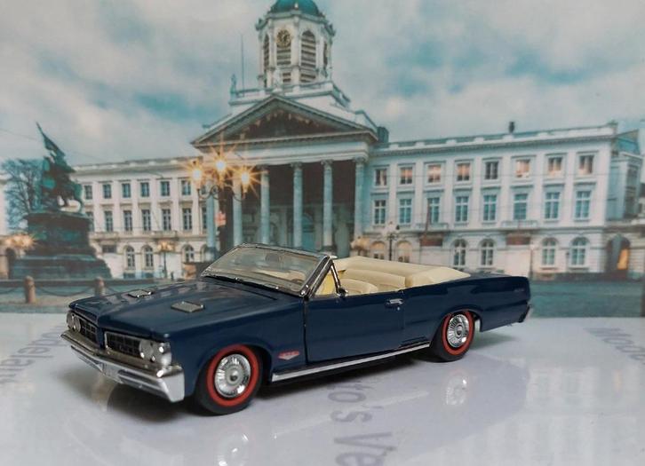 1:43 Pontiac GTO Mk1; 2-door convertible 1964; Franklin Mint, Hobby en Vrije tijd, Modelauto's | 1:43, Zo goed als nieuw, Auto