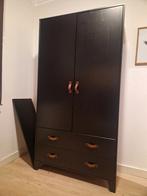 Gratis. Kinder kledingkast zwart met bruine leren handgrepen, Huis en Inrichting, Ophalen of Verzenden, Gebruikt