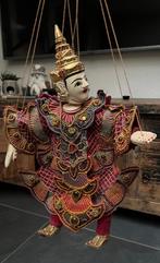 Burma Thailand Marionette vintage Thaise handgemaakt pop, Verzamelen, Poppen, Verburgt Vintage, Ophalen of Verzenden, Schipluidenlaan 20 5035KJ Tilburg