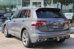 Volkswagen Tiguan 1.5 R-Line TSI 150pk DSG | Camera | Harman, 1441 kg, 4 cilinders, Alcantara, Bedrijf