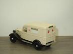 Renault Ambulance - Onbekende Fabrikant - 1:43, Overige merken, Auto, Verzenden, Zo goed als nieuw
