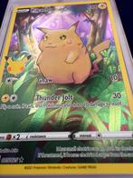 Pikachu 005/025 - Celebrations - Klassieke Holo Reprint!, Hobby en Vrije tijd, Verzamelkaartspellen | Pokémon, Verzenden, Zo goed als nieuw