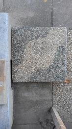 TEGELS BETON /GRIND 50 X 50 CM-15 stuks + 30 x 30 en bielzen, Ophalen, Gebruikt, Beton, Terrastegels