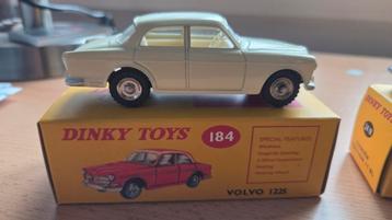 3 stuks Dinky Toys  beschikbaar voor biedingen