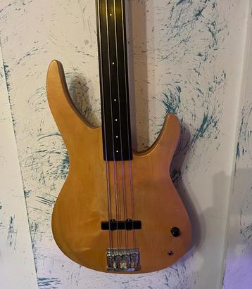 Perfect Pre-Owned Basses – from €100 beschikbaar voor biedingen