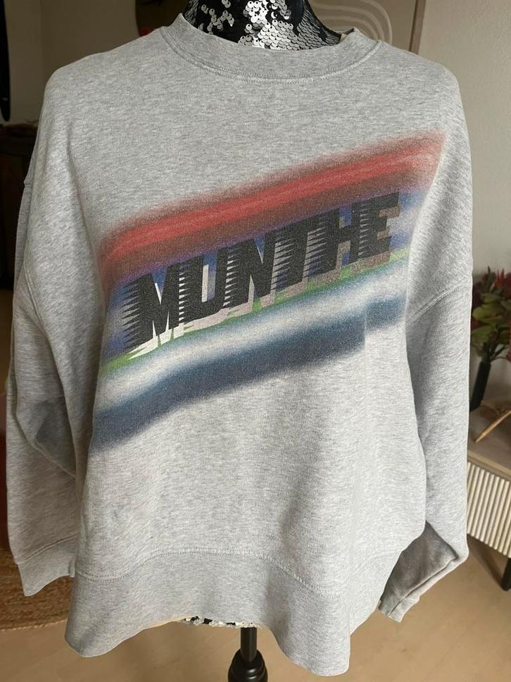 MUNTHE SWEATER nwprijs was 200,- als NW mt36/38, Kleding | Dames, Truien en Vesten, Zo goed als nieuw, Maat 38/40 (M), Grijs, Ophalen of Verzenden