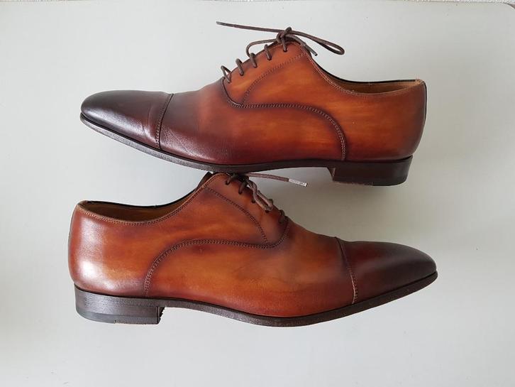 Magnanni onpaar rechts maat 42 H / Links maat 42.5 H  / ZGAN, Kleding | Heren, Schoenen, Zo goed als nieuw, Veterschoenen, Bruin