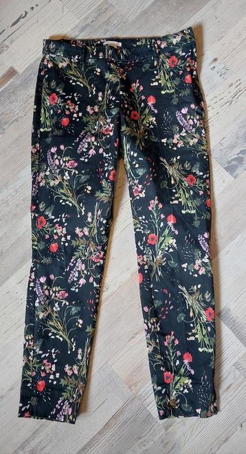 H&M bloemenbroek  Maat 40 beschikbaar voor biedingen