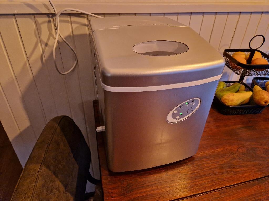 Ijsblokjesmachine 12kg/24u AS ONE HZB-12 semi professioneel, Ophalen, Zo goed als nieuw, Zelfvriezend