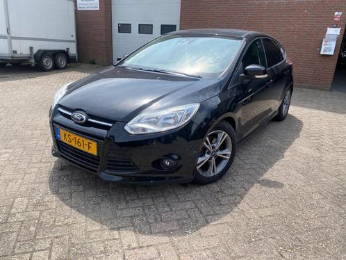 Ford Focus 1.0 EcoBoost Titanium (MOTOR KAPOT), Auto diversen, Schadeauto's, Ford, Handgeschakeld, Benzine, Hatchback, Zwart