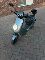 Niu m1 pro scooter, elektrisch, met 2300km, Ophalen, Zo goed als nieuw, Elektrisch, Overige merken