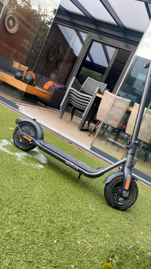 Elektrische step segway ninebot f2plus, Fietsen en Brommers, Steps, Gebruikt, Elektrische step (E-scooter), Ophalen of Verzenden