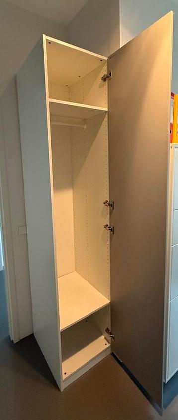 Ikea PAX kast met Vikedal spiegeldeur wit