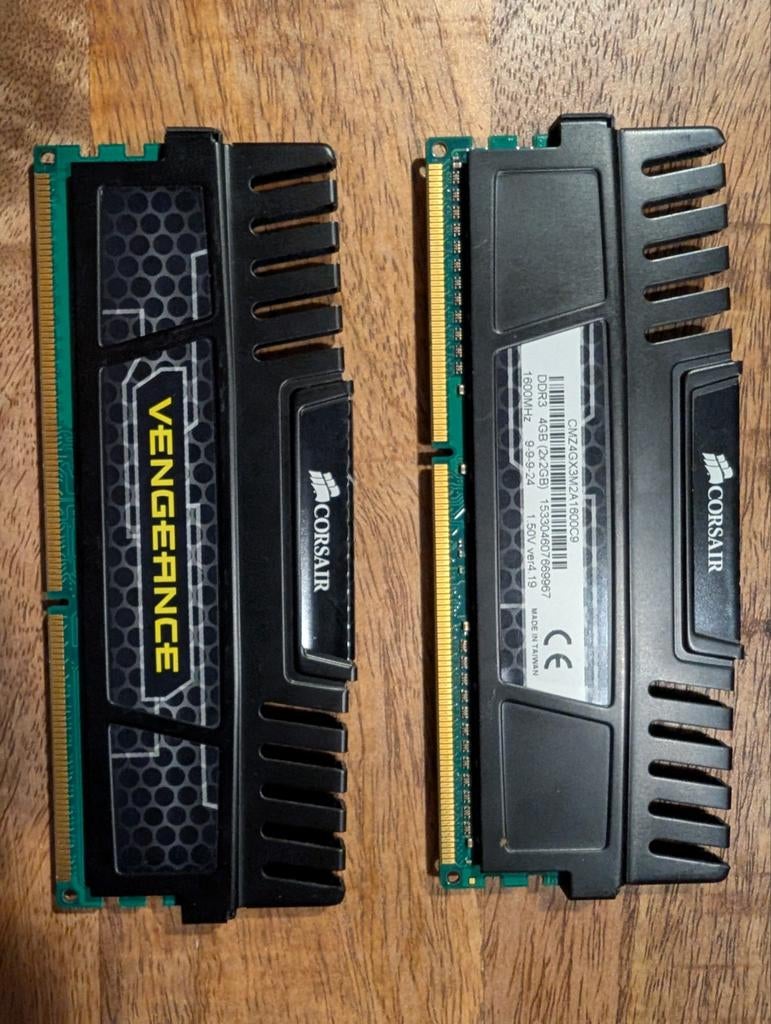 Corsair Vengeance DDR3 4GB (2x2GB) RAM Geheugen, Gebruikt, DDR3, Ophalen of Verzenden, Desktop