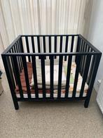 TWF Fleur box zwart met matras en boxkleden, Ophalen, Gebruikt, Overige typen