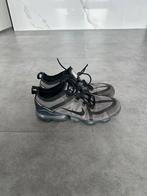 Nike Air Vapormax 2019 - Zo goed als nieuw, Ophalen of Verzenden, Zo goed als nieuw, Grijs, Sneakers of Gympen