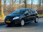 Fiat Punto 1.4 3DR | Airco | GP uitvoering, Auto's, Fiat, Voorwielaandrijving, 40 €/maand, Zwart, 4 cilinders