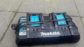 Makita DC18RD Duo Snellader beschikbaar voor biedingen
