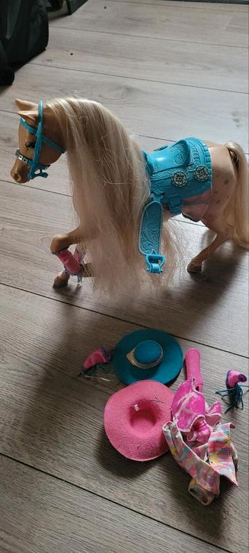 barbie paard western beschikbaar voor biedingen