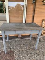 Brocante tafel 110 x 66 x 74 hoog, Ophalen of Verzenden