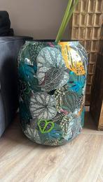 Grote vaas/bloempot met opdruk, Ophalen, Zo goed als nieuw, 50 tot 75 cm