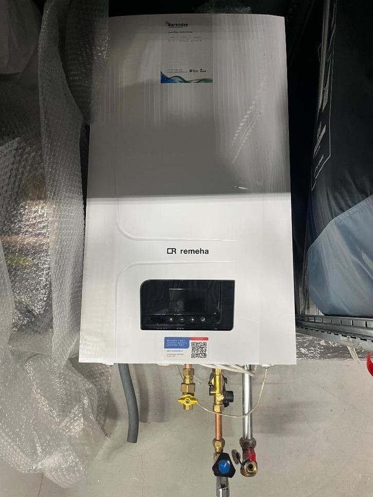 Remeha Tzerra Ace-Matic 35c–Bouwjaar 2024-zo goed als nieuw, Doe-het-zelf en Verbouw, Geisers en Boilers, Zo goed als nieuw, Boiler