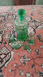 Oud likeur karaf met 4 glaasjes .Groen glas 10 euro, Antiek en Kunst, Ophalen of Verzenden