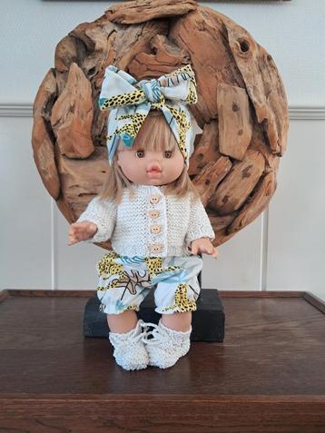 Poppenkleertjes voor de Paola Reina pop van 34 cm beschikbaar voor biedingen