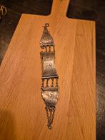 Antieke zilveren armband van een bijbelslot, Gebruikt, Ophalen of Verzenden, Met bedels of kralen, Zilver