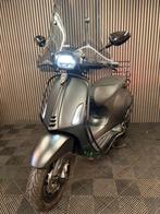 VESPA SPRINT BROM 2019 4T 3V FULL OPTION NOTTE, Fietsen en Brommers, Scooters | Vespa, Overige modellen, Maximaal 45 km/u, Ophalen of Verzenden