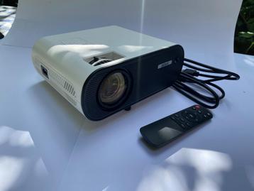 Nince Beamer C10 LED Projector beschikbaar voor biedingen