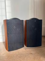 KEF Q1 – Boekenplank Speakers + Stands – Zonder kabels, Zo goed als nieuw, 60 tot 120 watt, Front, Rear of Stereo speakers, Ophalen