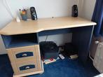 Tiener bureau,blauw/blank 120 breed 60 diep en 75 hoog, Huis en Inrichting, Ophalen, Zo goed als nieuw