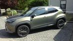 Toyota Yaris Cross 1.5 Hybride Adventure 2024, 1500 cc, Hybride Elektrisch/Benzine, SUV of Terreinwagen, Groen