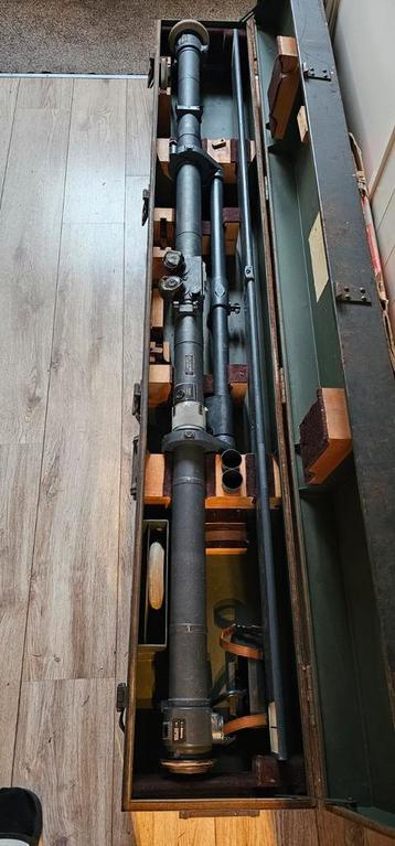 Zeer zeldzame 2 meter entfennerungsmesser van nedinsco jux  beschikbaar voor biedingen