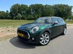 Mini Clubman 2.0 D Cooper AUT 2016 Groen APK 05-2026, Auto's, Mini, 1995 cc, 23 km/l, Leder, Stationwagon