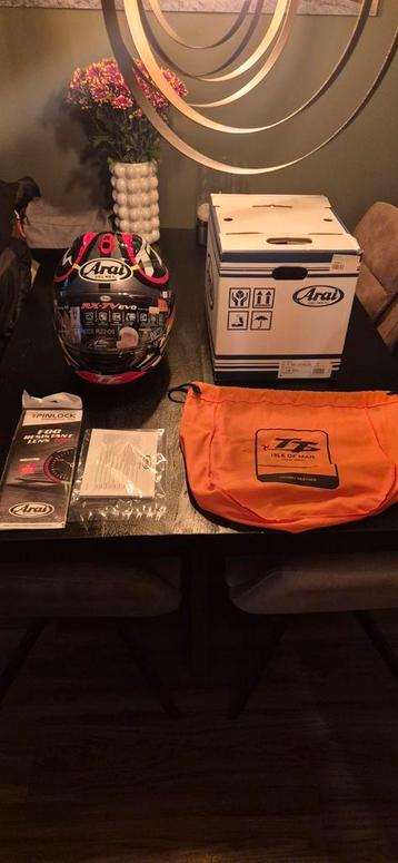 Arai RX7V evo isle of man tt 2023 maat M beschikbaar voor biedingen