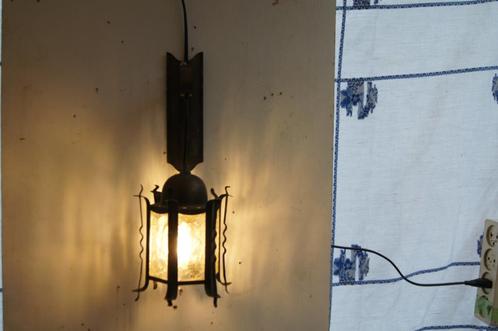Lampje  (Amsterdamse school, Huis en Inrichting, Lampen | Tafellampen, Zo goed als nieuw, Minder dan 50 cm, Glas, Verzenden