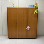 Strakke vintage j`60 kledingkast linnenkast hang leg 3 deurs, Huis en Inrichting, Kasten | Kledingkasten, Ophalen, Gebruikt, Overige materialen