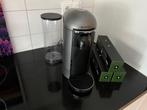 Nespresso Vertuo met carafe en koffie, Ophalen, Zo goed als nieuw, Koffiemachine