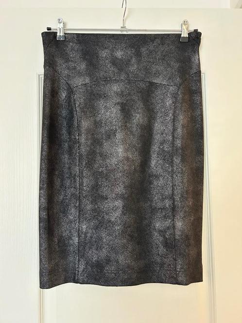 Rok van Chiarico XL, Kleding | Dames, Rokken, Zo goed als nieuw, Maat 42/44 (L), Zwart, Onder de knie, Ophalen of Verzenden