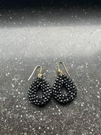 LOTT ZGAN glassberry oorbellen in zwart met goud., Hangers, Zwart, Ophalen of Verzenden, Glas