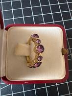 Kitsch Ring met Paarse Stenen, Overige materialen, Gebruikt, Paars, Ophalen of Verzenden