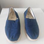 Blauwe Toms in nieuwstaat maat 38, Ophalen, Blauw, Instappers, Zo goed als nieuw